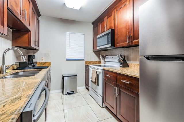 3718 W MCKAY AVENUE 104, Tampa, FL 33609