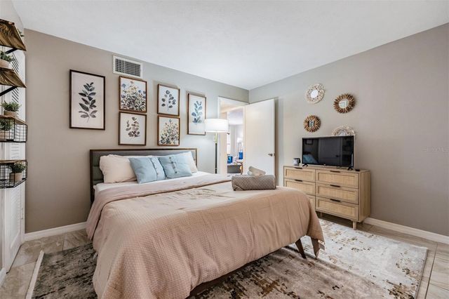 3718 W MCKAY AVENUE 104, Tampa, FL 33609