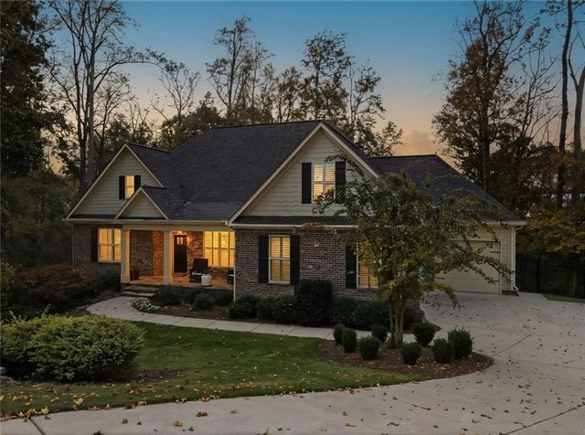 112 Glenmill Way, Woodstock, GA 30188