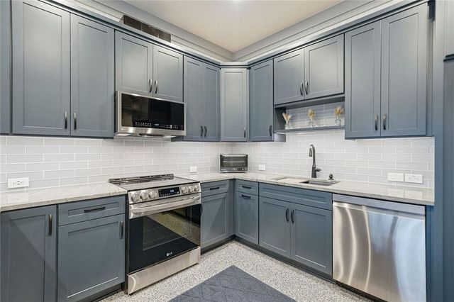 112 Glenmill Way, Woodstock, GA 30188