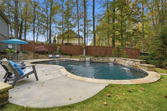 112 Glenmill Way, Woodstock, GA 30188