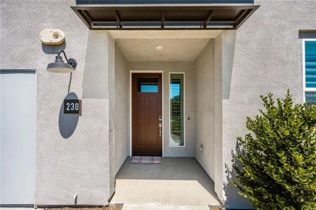 230 Yearling Way, Rancho Mission Viejo, CA 92694