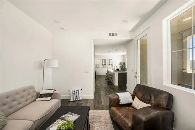 230 Yearling Way, Rancho Mission Viejo, CA 92694