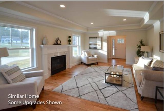 5 Byrne Circle, Brentwood, NH 03833