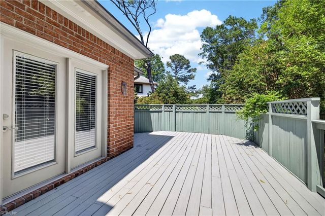 2505 Shepherds LN, Virginia Beach, VA 23454