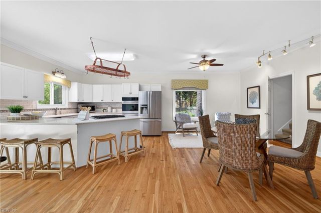 2505 Shepherds LN, Virginia Beach, VA 23454