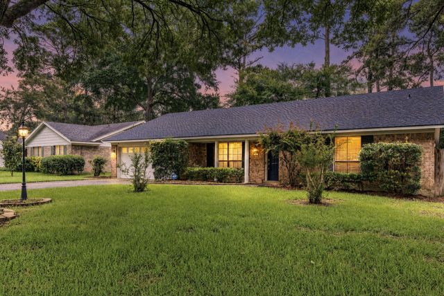 314 Sage Hill Drive, Shreveport, LA 71106