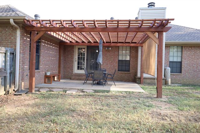 1701 Robinwood St Street, Paragould, AR 72450