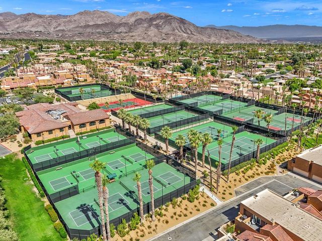 73640 Jasmine Place, Palm Desert, CA 92260