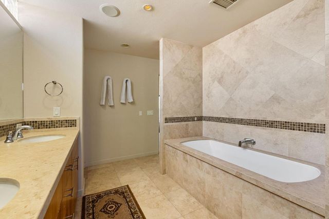 73640 Jasmine Place, Palm Desert, CA 92260