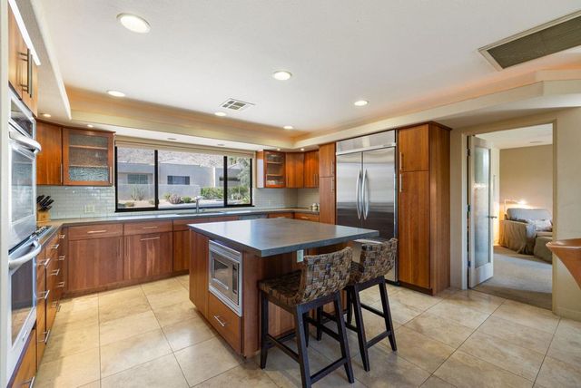 73640 Jasmine Place, Palm Desert, CA 92260