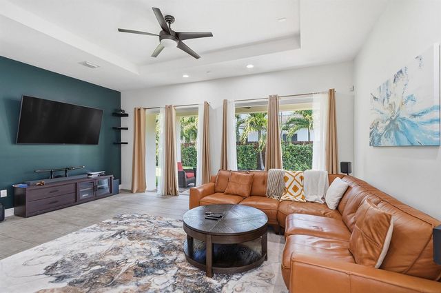 15155 SW 176th Lane, Miami, FL 33187