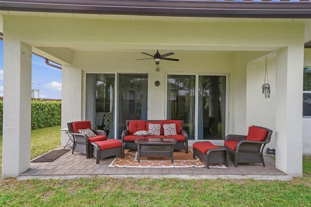 15155 SW 176th Lane, Miami, FL 33187