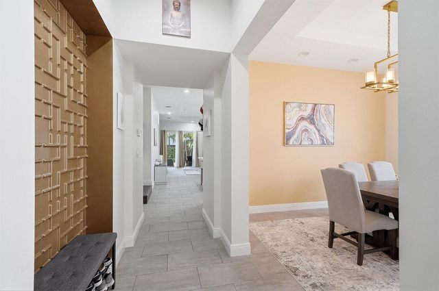 15155 SW 176th Lane, Miami, FL 33187