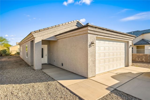 9770 S Kingman Drive, Mohave Valley, AZ 86440