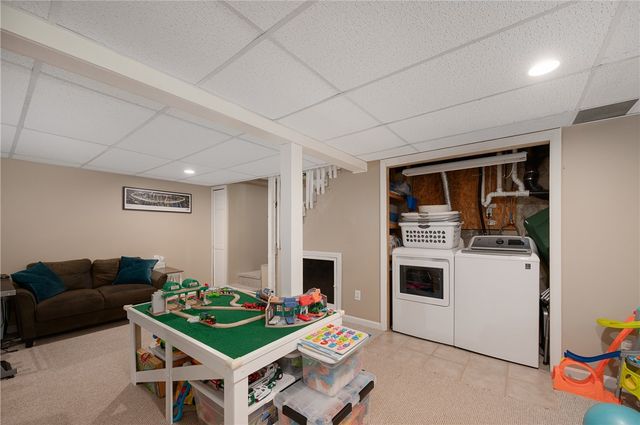 22 Clyde Street, Blackstone, MA 01504