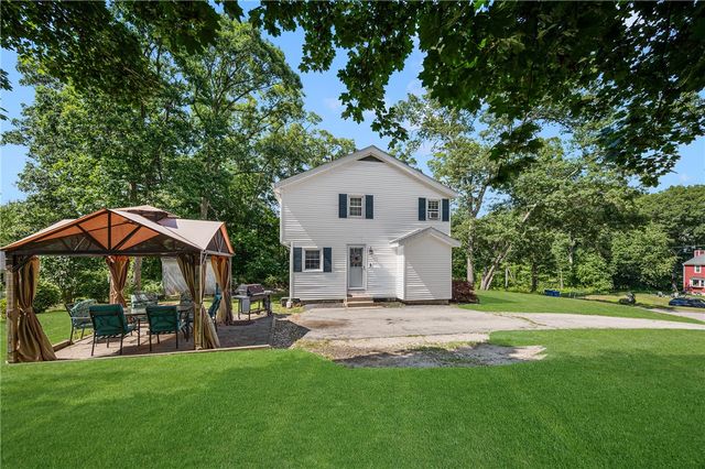 22 Clyde Street, Blackstone, MA 01504