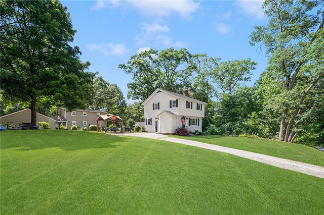 22 Clyde Street, Blackstone, MA 01504