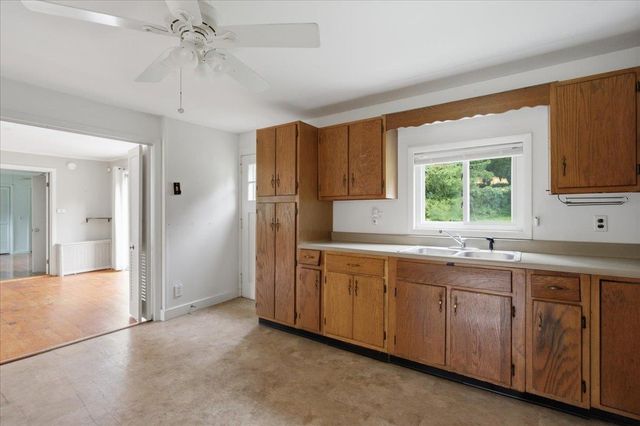 57 Paran Road, Shaftsbury, VT 05262