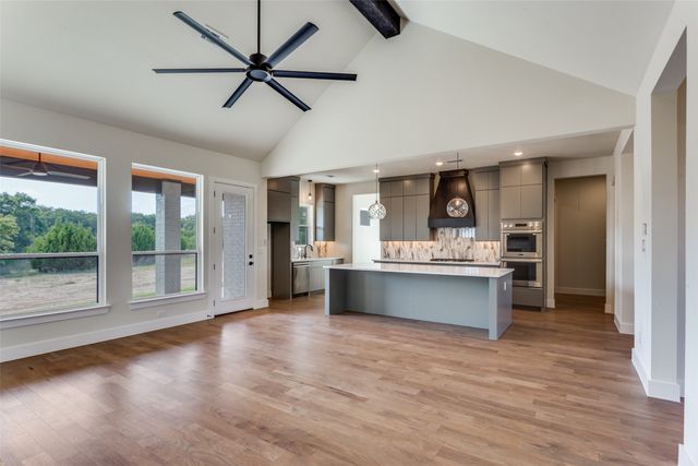 1037 Woodland Road, Weatherford, TX 76088