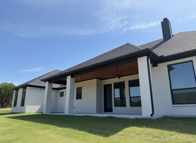 1037 Woodland Road, Weatherford, TX 76088