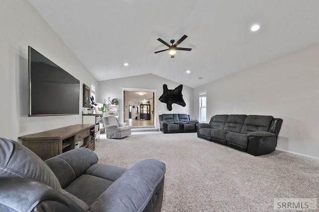 116 N Fremont Ave, Sugar City, ID 83448