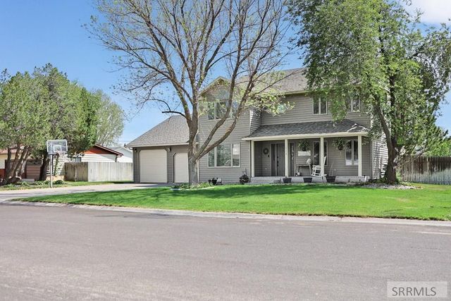 116 N Fremont Ave, Sugar City, ID 83448