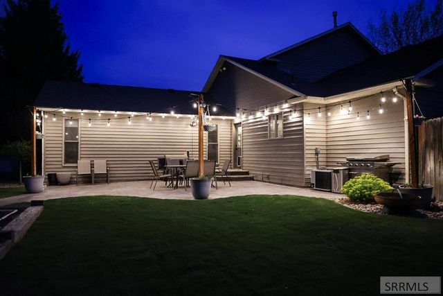 116 N Fremont Ave, Sugar City, ID 83448