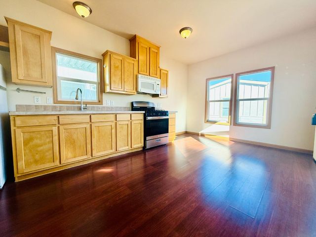 1730 Commercial Way 32, Santa Cruz, CA 95065