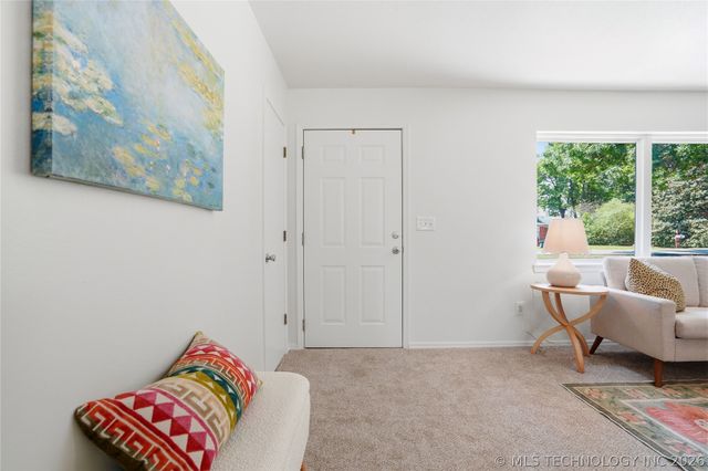 8111 E 124th Street S, Bixby, OK 74008