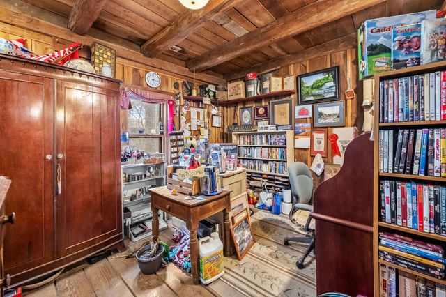 1195 SHIPMAN CREEK ROAD, Wartrace, TN 37183