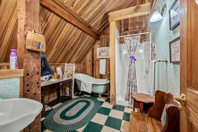 1195 SHIPMAN CREEK ROAD, Wartrace, TN 37183