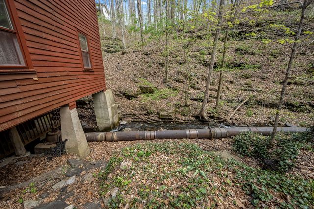 1195 SHIPMAN CREEK ROAD, Wartrace, TN 37183