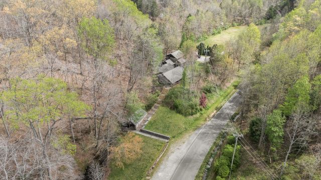 1195 SHIPMAN CREEK ROAD, Wartrace, TN 37183