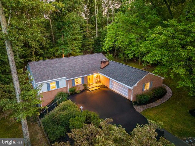 2521 FOWLERS LN, Reston, VA 20191