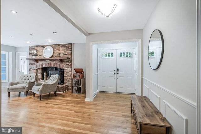 2521 FOWLERS LN, Reston, VA 20191