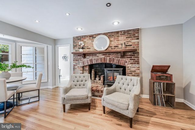 2521 FOWLERS LN, Reston, VA 20191
