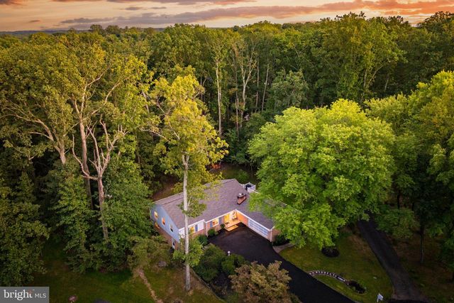 2521 FOWLERS LN, Reston, VA 20191