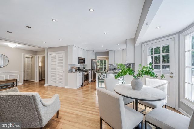 2521 FOWLERS LN, Reston, VA 20191