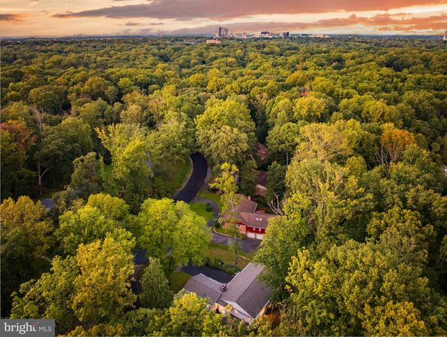2521 FOWLERS LN, Reston, VA 20191