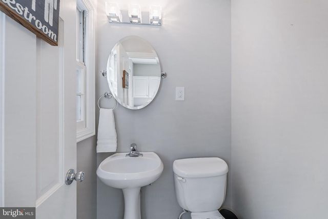 2521 FOWLERS LN, Reston, VA 20191