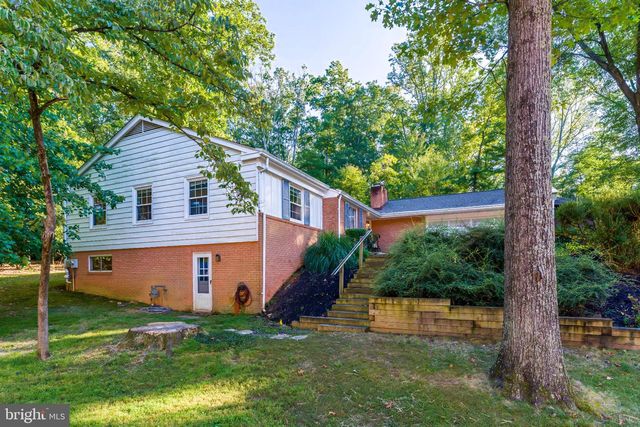 2521 FOWLERS LN, Reston, VA 20191