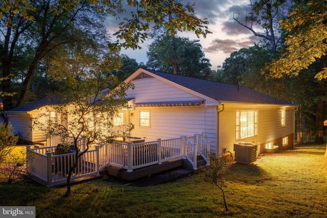 2521 FOWLERS LN, Reston, VA 20191