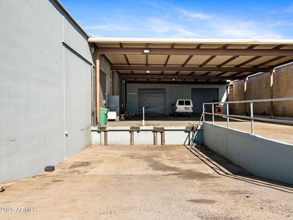 4239 N 40th Avenue, Phoenix, AZ 85019 — photo 4