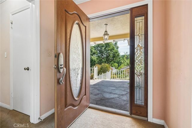 23428 Oakrun Lane, Newhall, CA 91321