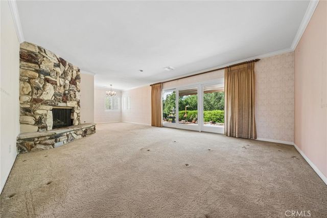 23428 Oakrun Lane, Newhall, CA 91321