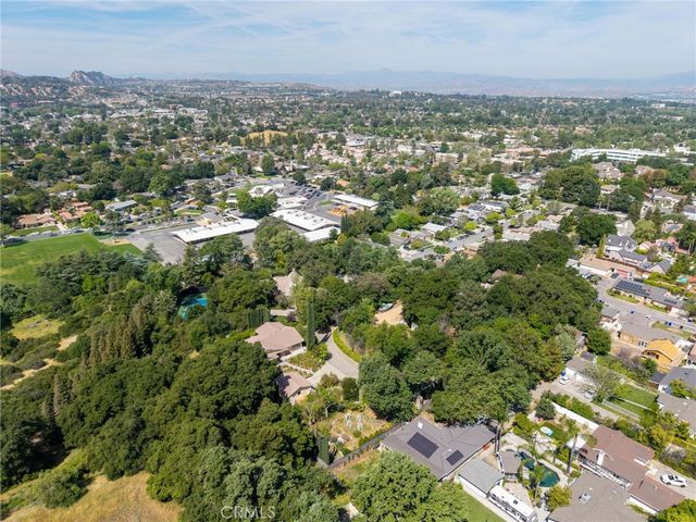 23428 Oakrun Lane, Newhall, CA 91321