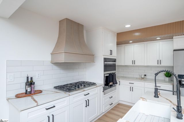 101 Ashford Avenue, Greenville, SC 29609