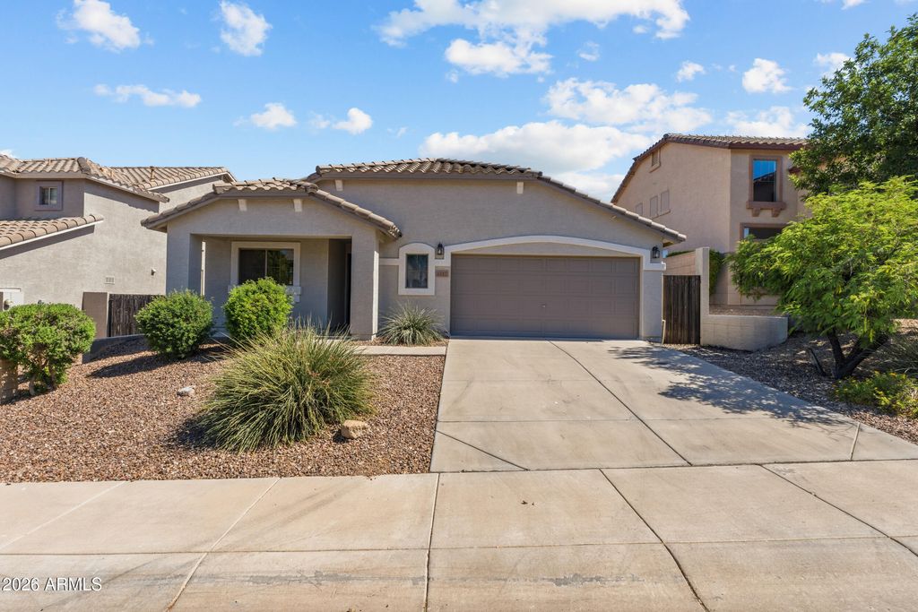 6517 W YELLOW BIRD Lane, Phoenix, AZ 85083 — photo 2