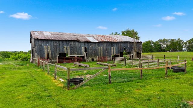 313 Jay Road, Owingsville, KY 40360